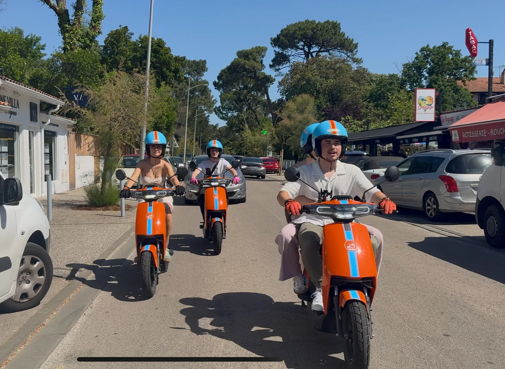 Scooters eDOG en la bahía de Arcachon